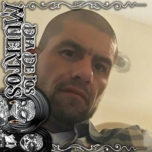 Meet your Posher, Carlos